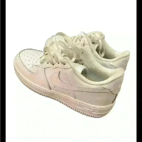 Nike air force 1 gs low top leather size 2.5 Youth EUC - Picture 5 of 8